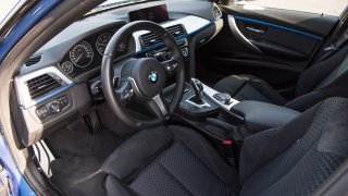 BMW 320d xDrive je lákavá ojetina 14