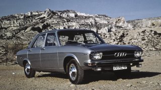 Audi vyšší střední třídy modelový rok 1968 
