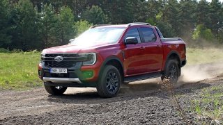 Test Fordu Ranger: V terénu je jako doma a na silnici potěší pohodlím