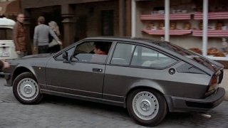 Alfa Romeo GTV6 ve filmu s Jamesem Bondem
