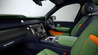 Rolls-Royce Cullinan Military Green