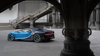 Bugatti Chiron ve skutečném světě - Obrázek 12