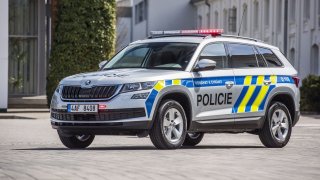 Policie začíná jezdit vozy Škoda Kodiaq. Dostala je za ceny, které by byly pro běžné smrtelníky snem