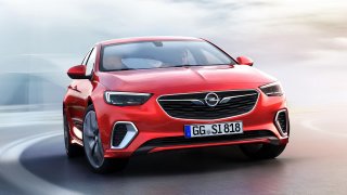 Opel Insignia GSi 1