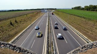 Nová část Pražského okruhu významně pomůže řešit dopravní problémy. Její výstavba započne letos