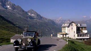 Rolls-Royce Phantom III ve filmu s Jamesem Bondem