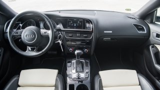 Audi A5 Sportback 2.0 TDI interiér 6