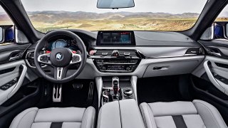 BMW M5 2018 24