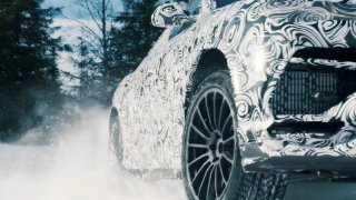 Luxusní SUV do sněhové vánice. Nové video s Lamborghini Urus