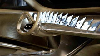 Kia představí čtyřdveřový koncept elektromobilu
