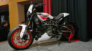 Indian představil sportovní edici svých motocyklů. Nabízejí úchvatný výkon a zcela nový zážitek
