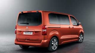 Peugeot Traveller vs. Ford Tourneo Custom: Souboj rodinných titánů