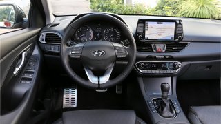 Hyundai i30 hatchback