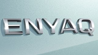 Nový Enyaq bude první škodovkou s pohonem zadních kol. Elektromobil ujede až 500 km na nabití