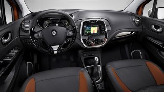 Renault Captur I 2013-2019 interiér