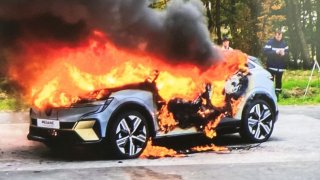 Renault Mégane E-Tech požár