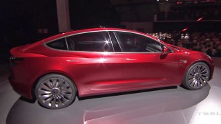 Tesla Model 3 - Obrázek 9