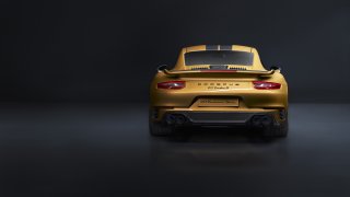 Zlaté Porsche 911 Turbo S Exclusive 2