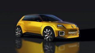 Renault 5 se vrátí jako elektromobil. Měl by se vyrábět a prodávat za stejné ceny jako tradiční auta