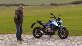 Recenze levného motocyklu CF Moto 650NK