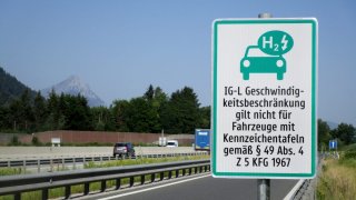 IG-L zóna na rakouské dálnici