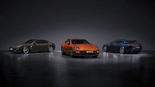 Porsche nabídlo model Panamera se slevou 2,8 milionu. Na nadšené zákazníky ale čekalo zklamání