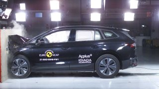 Škoda Enyaq iV při crashtestu Euro NCAP