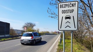 Bezpečný odstup po dvou letech: Značka se v Česku nerozšířila. Vznikla na zbytečném místě