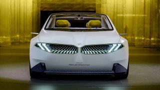 Takto si BMW představuje svou budoucnost. Čistý design, aerodynamika a elektrický pohon