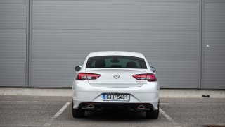 Opel Insignia Grand Sport 2.0 Turbo 4x4 exteriér 9