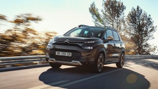 Citroën si dál hraje s ceníky. Nyní zlevnil skladové vozy až o desítky tisíc korun