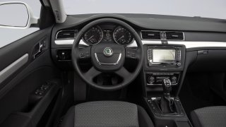 Škoda Superb 2. generace interiér