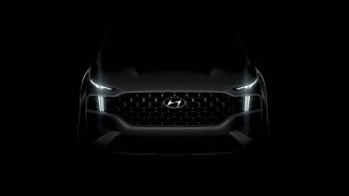 Nový Hyundai Santa Fe se odhaluje na první fotografii. V Evropě bude k mání od září