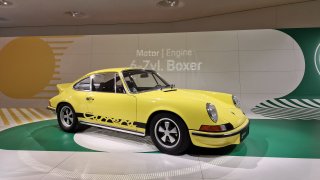 Tip na víkend: Muzeum Porsche skrývá unikátní vozy včetně historického stroje s naftovým motorem