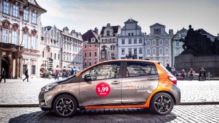 Anytime carsharing nabídne v Praze hybridní Toyoty